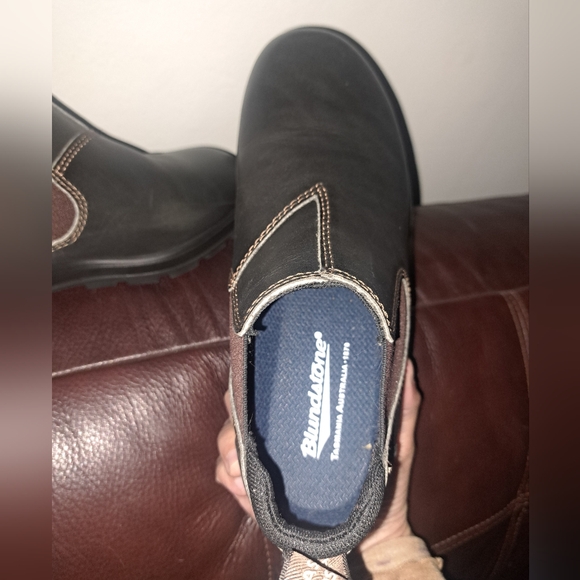 Blundstone Leather Brown Boots - Picture 2 of 4